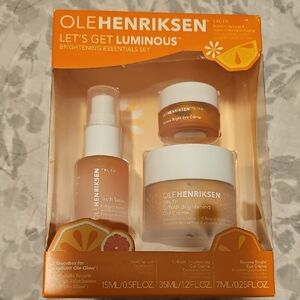 Ole Henriksen Brightening Essentials Set - Orange